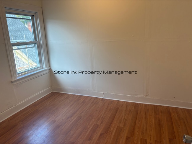 Photo - *66 Princeton Avenue Unidad 3