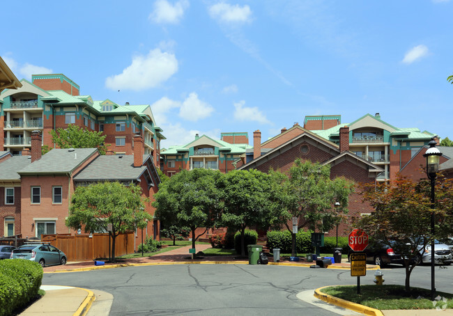 Building Photo - The Colecroft Community Rental