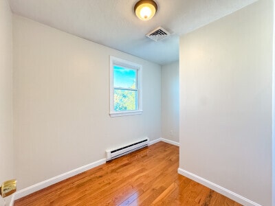 Photo - 74 Dunboy St