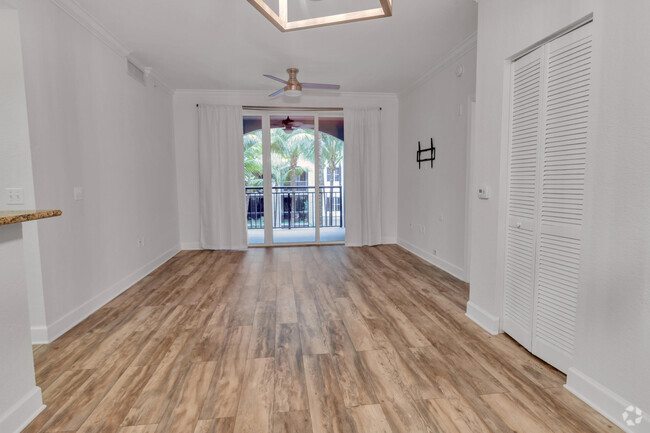 Building Photo - 1660 Renaissance Commons Blvd Unit 2326 Rental