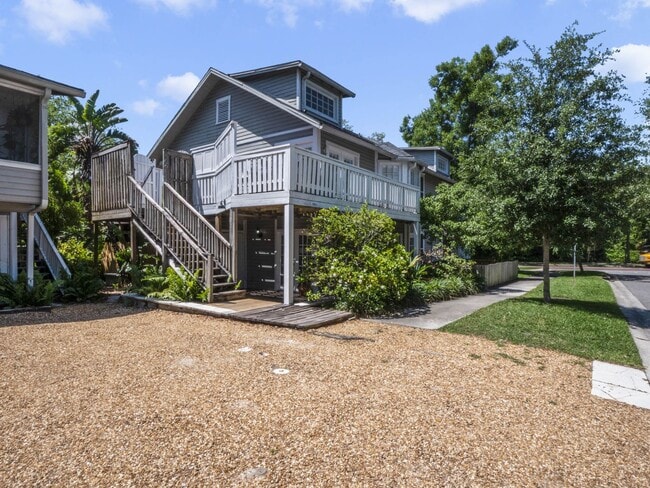 Photo - Charming 1/1 condo near Lake Virginia