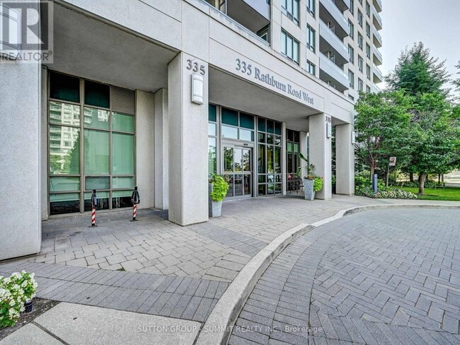 Photo - 335 Rathburn Rd W Unité 701