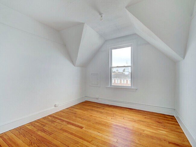 Photo - 444 N Broad St Unit 444 North Broad Street 2nd & 3rd Fl