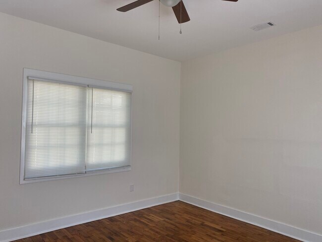 Photo - 1173 Texas St