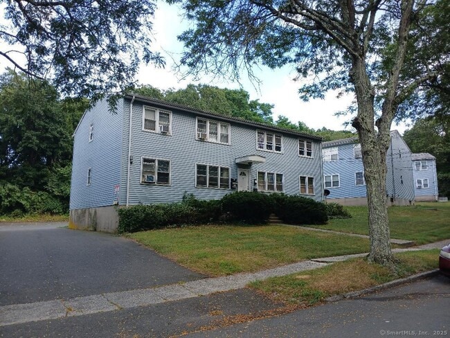 Building Photo - 52 Oak Ridge Dr Unit APT 28