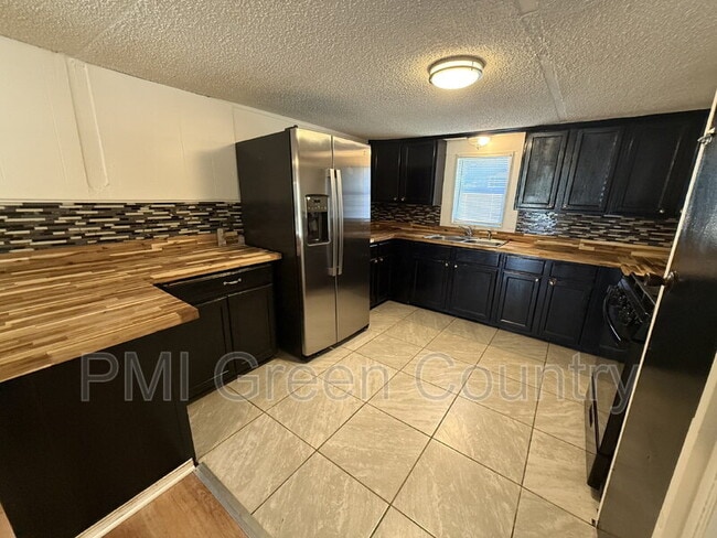 Photo - 209 W Magnolia St