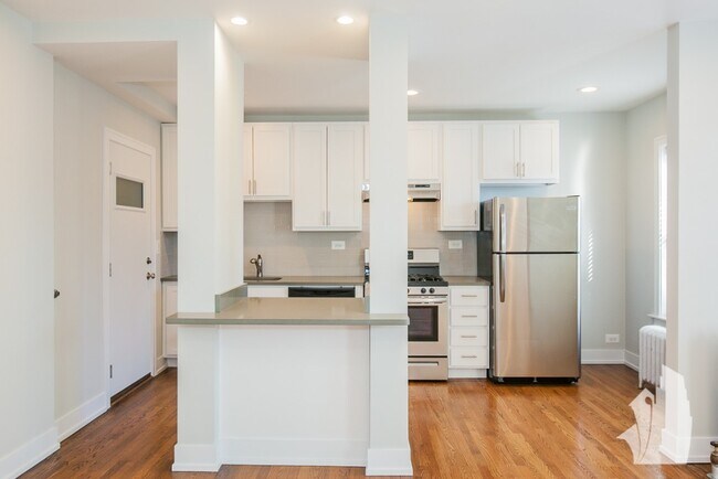 Photo - 4602 N Winchester Ave