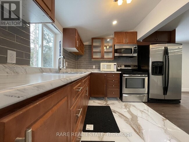 Photo - 1981 Inglewood Dr