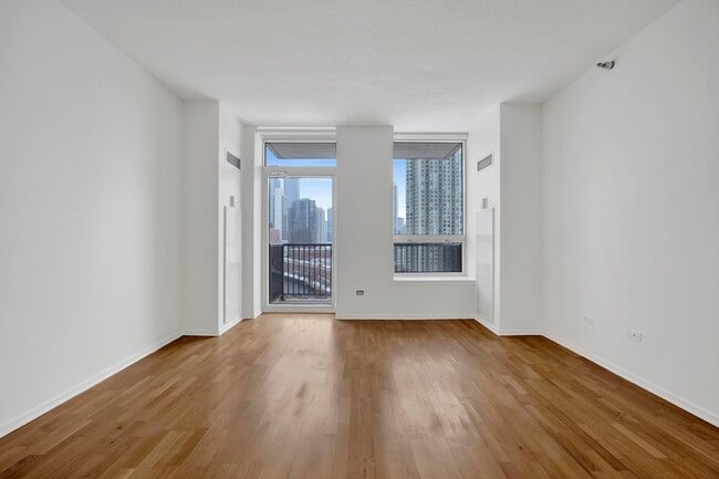 Photo - 600 N Kingsbury St Unit 1212