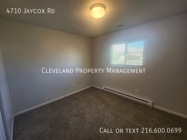 Photo - 4710 Jaycox Rd
