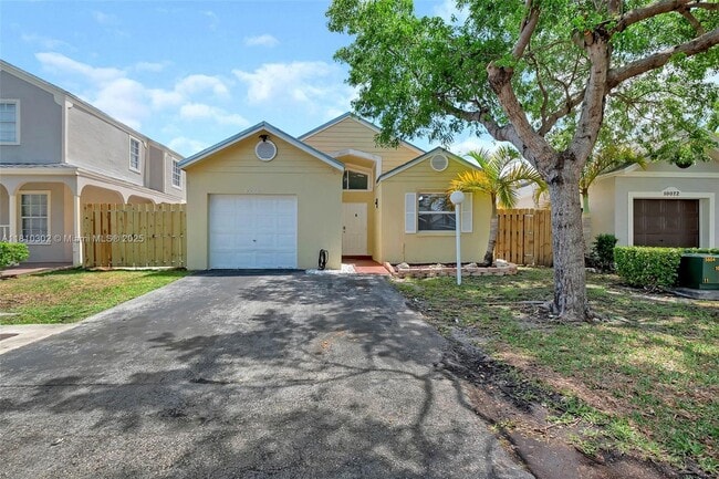 Photo - 10066 SW 222nd St House