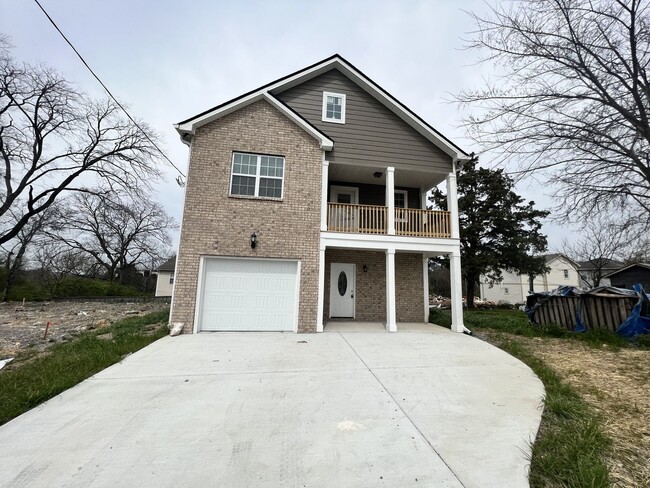 Photo - Stunning, Modern 4-Bed / 2.5-Bath Home for...