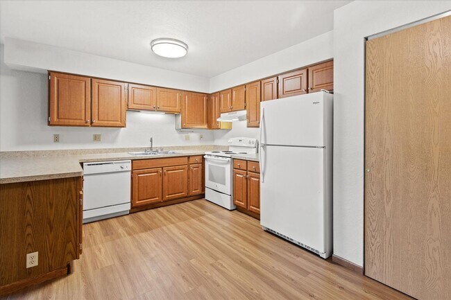 Photo - Morgie Associates LLC (Dousman Apartments)