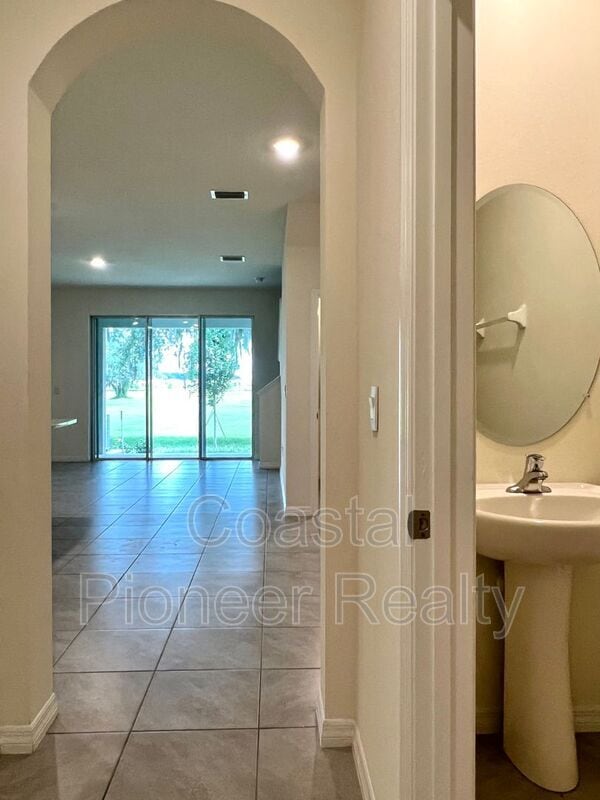 5330 Dragonfly Dr