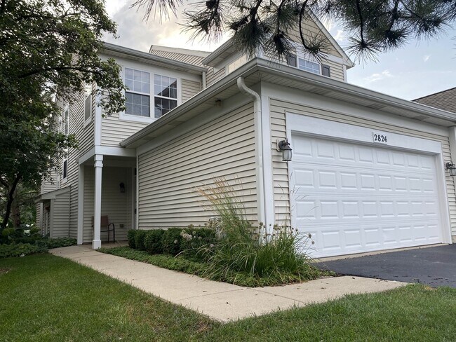 2824 White Thorn Cir