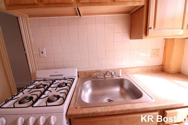 Photo - 1153 Commonwealth Ave