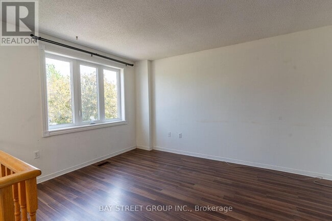 Photo - 14 Orok Ln