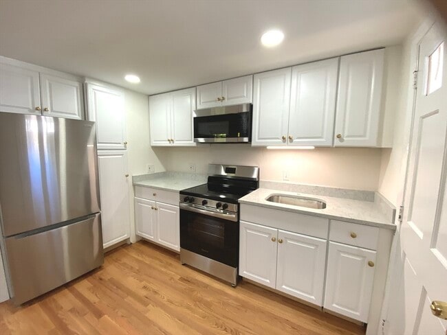 Photo - 197 W Wyoming Ave Unit 3