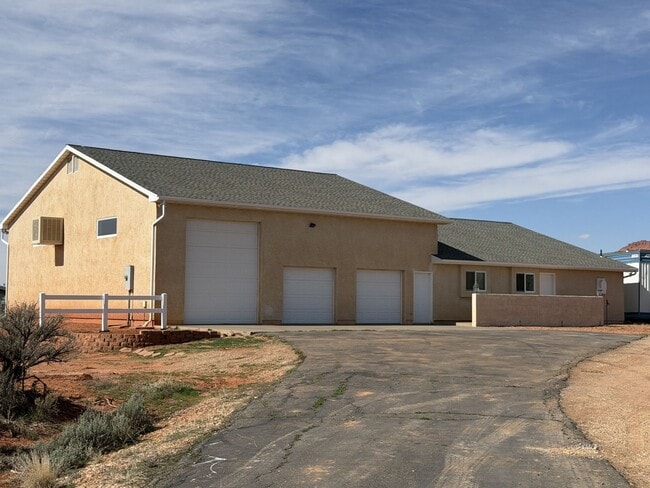 Photo - 1220 Monument Rd