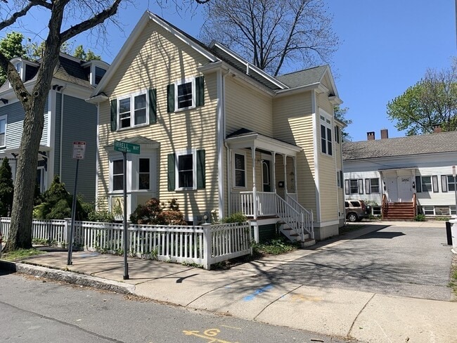 Photo - 1 Farrell Way House
