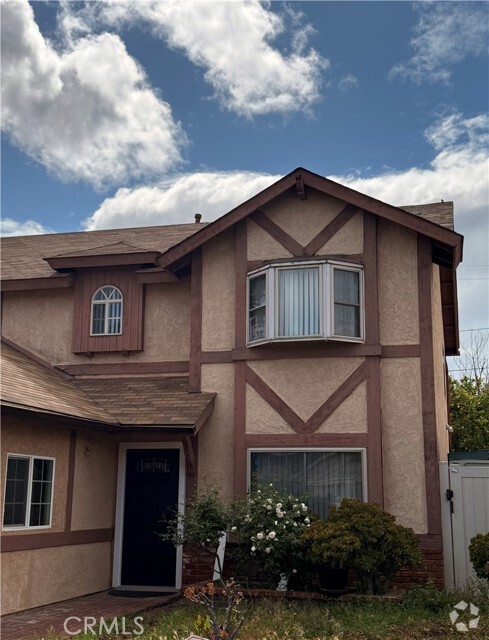 Building Photo - 8041 Allott Ave Rental