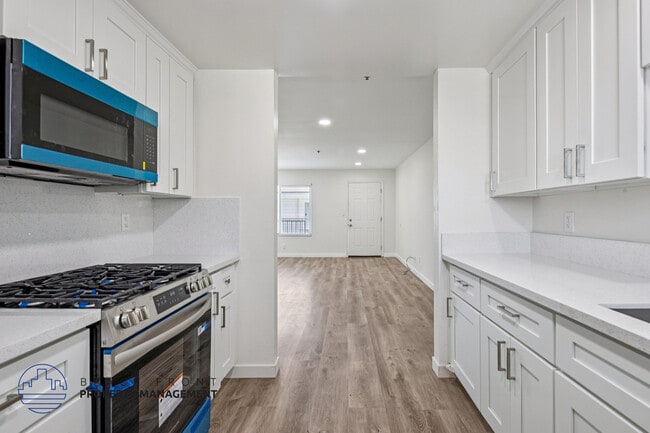 4433 W 120th St.