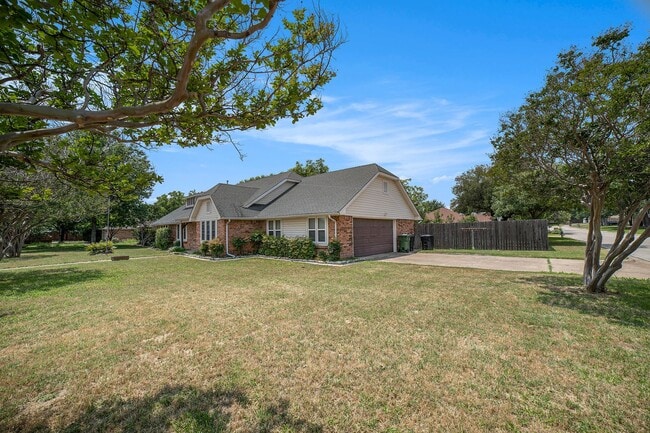Photo - Nestled in the heart of Southlake, this beautifully maintained 4-bedroom, 3-bath single-family ho...