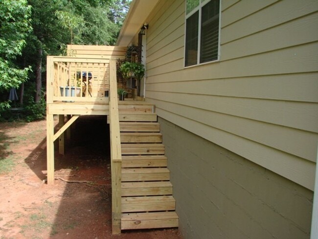 1140 Northlake Dr Unit 1140