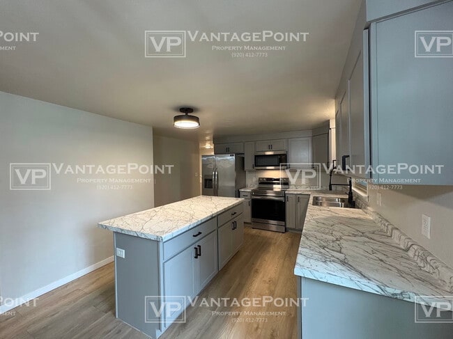 Photo - 1643 Birchwood Dr