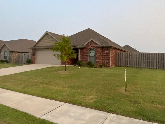 Photo - 120 Cisterna Dr