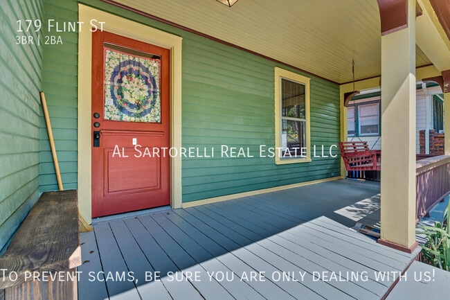 Photo - 179 Flint St