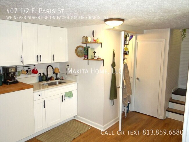 Photo - 407 1/2 E. Paris St.-