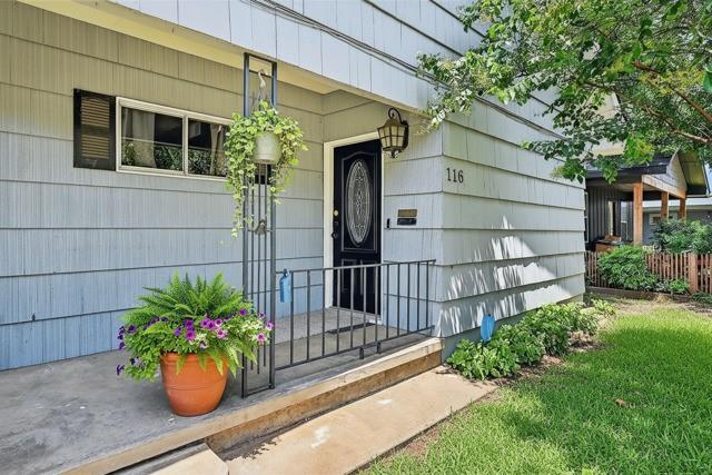 Photo - 116 N Willow St