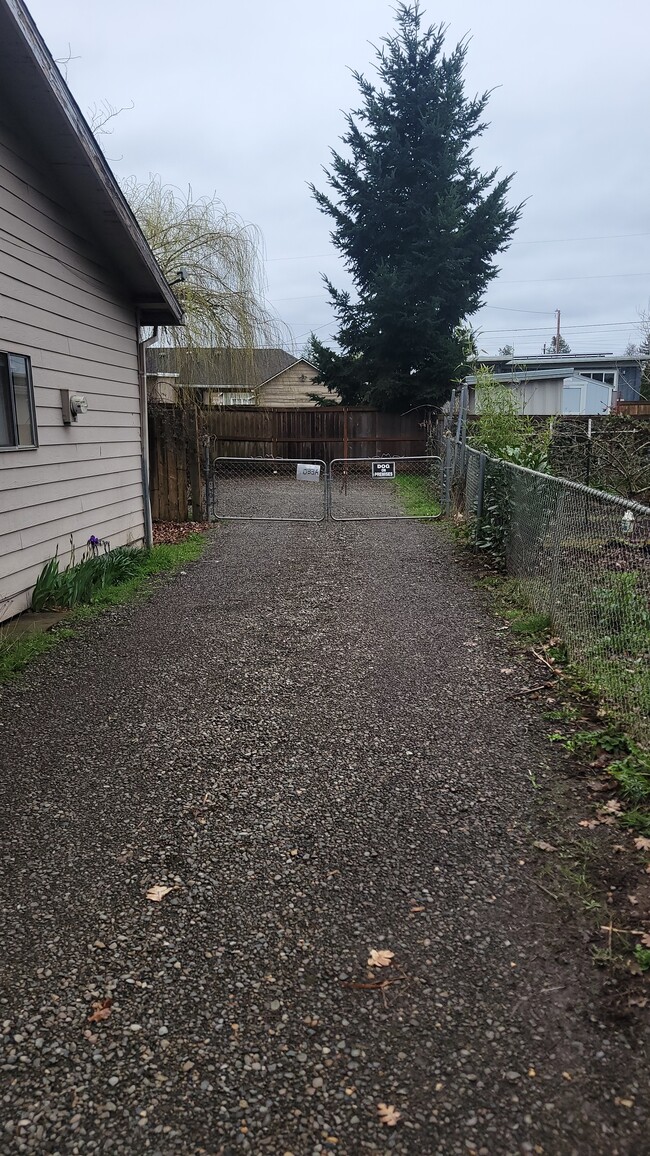 Photo - 1033a Bullard St Unidad 1033A