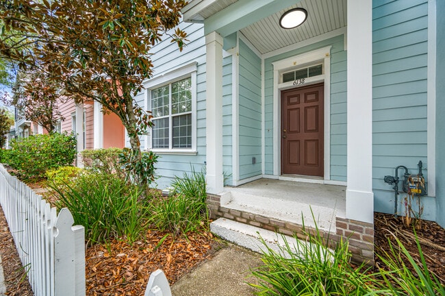 Photo - 6138 Hadley Commons Dr