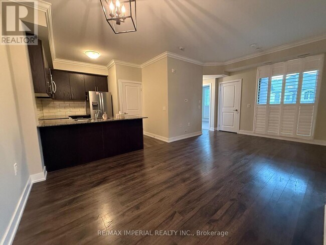 Photo - 2370 Khalsa Gate Unit 305