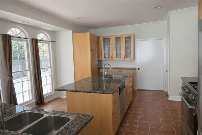 Photo - 1209 Wildcliff Cir