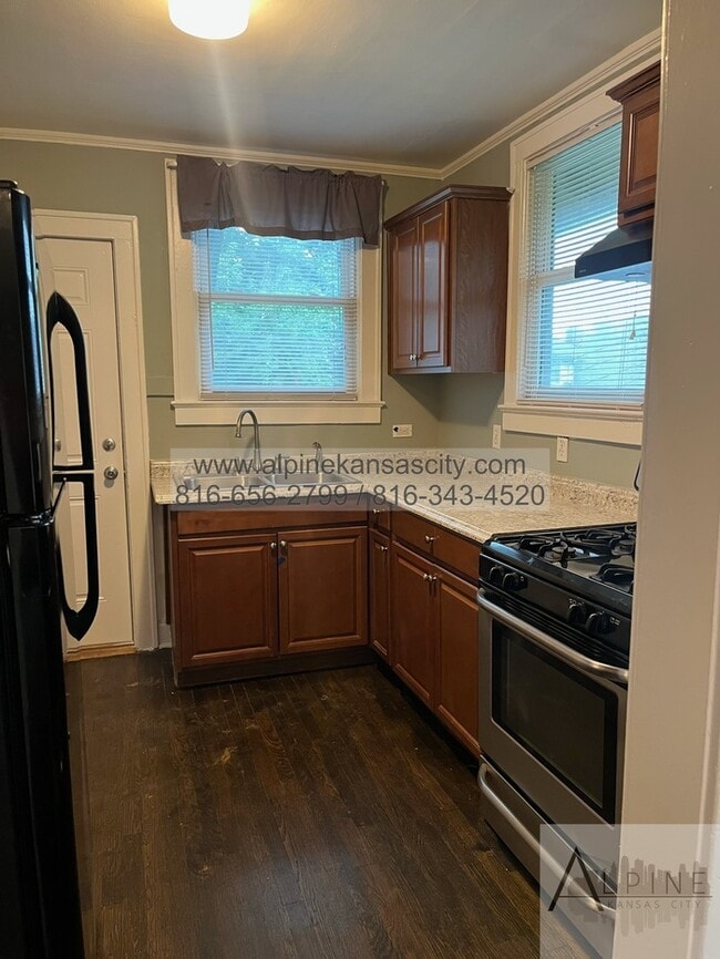 Photo - Updated Bungalow, Vouchers OK