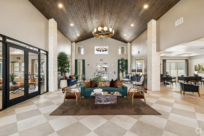 Clubhouse Lounge, Lobby & Leasing Office - TwentyNine 02