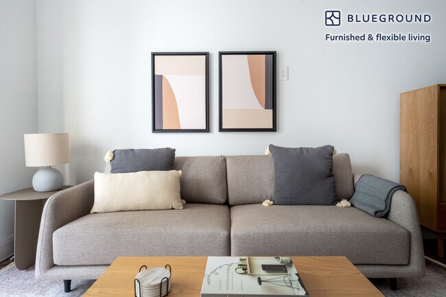 Photo - 3403 Harmon Ave Unidad FL2-ID141