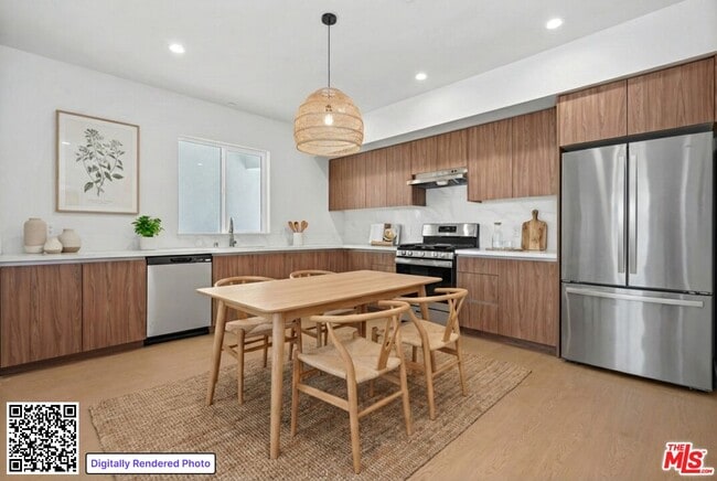 Photo - 1717 Winona Blvd Unit 204