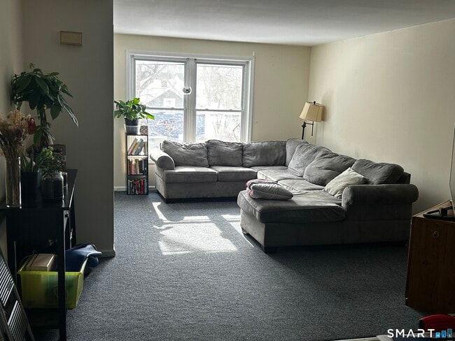 Photo - 9 Concord St