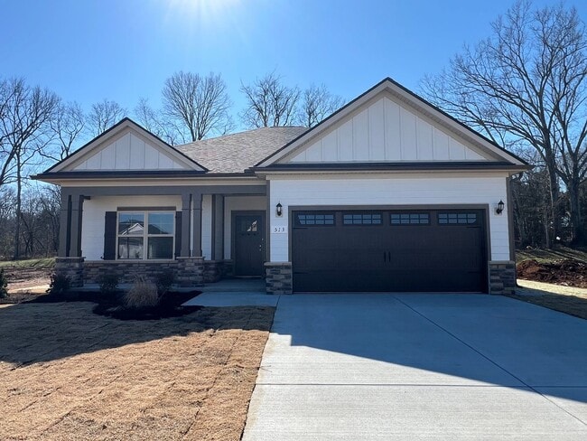 Building Photo - Gorgeous NEW CONSTRUCTION 3 BR 2 Bath Home - Right off Hwy 231 S.