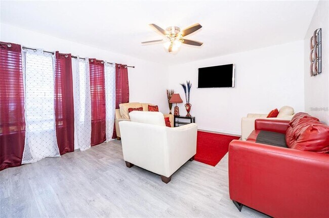 Photo - 2031 Ludlow Ln Unit 3303