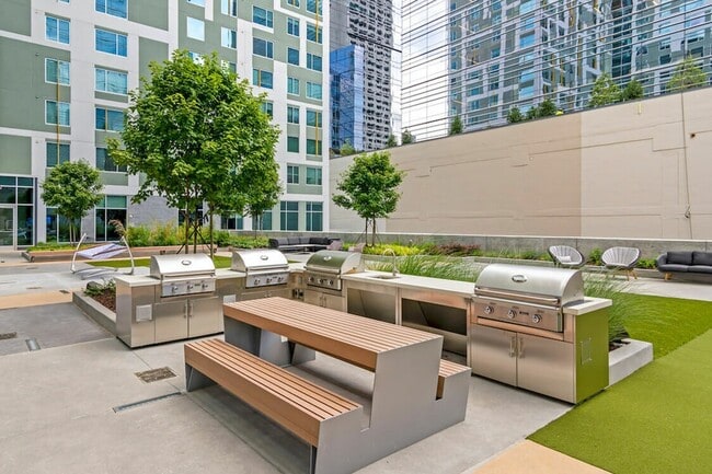 amen-gall-6-min - The Connector