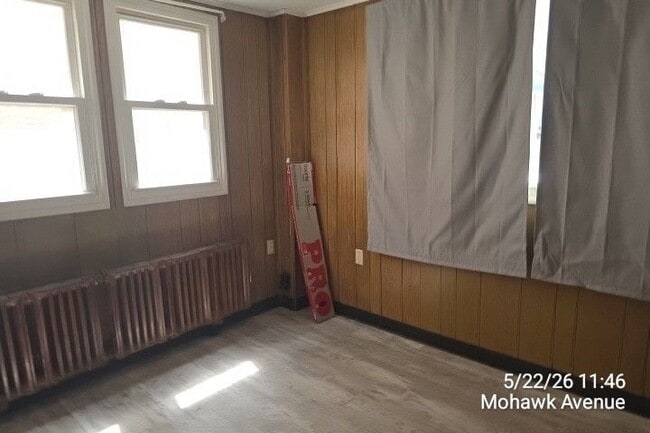 Photo - 131 Mohawk Ave
