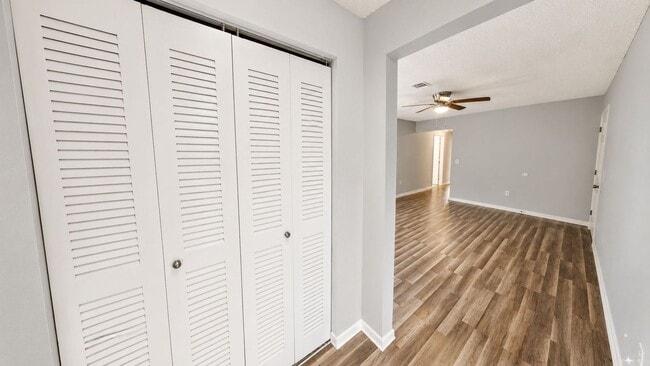 Photo - 10352-10358 Hemlock St. Unit 10352