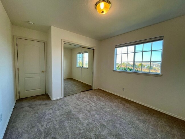 Photo - 3 Bedroom 2-1/2 Bathroom North Grover Beach Home with a View