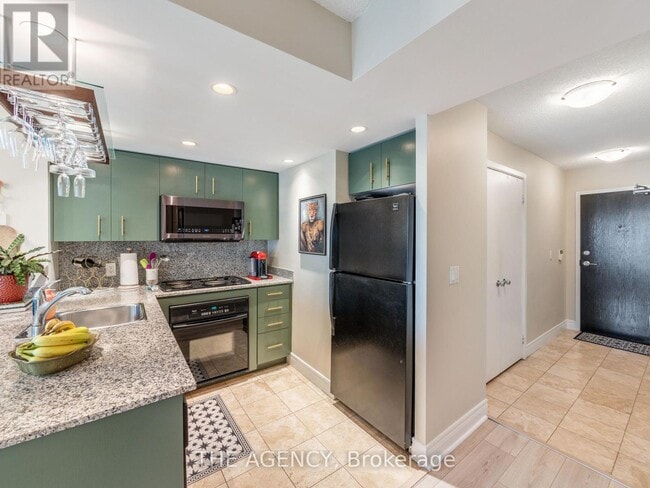 Photo - 8 Park Rd Unit 3301