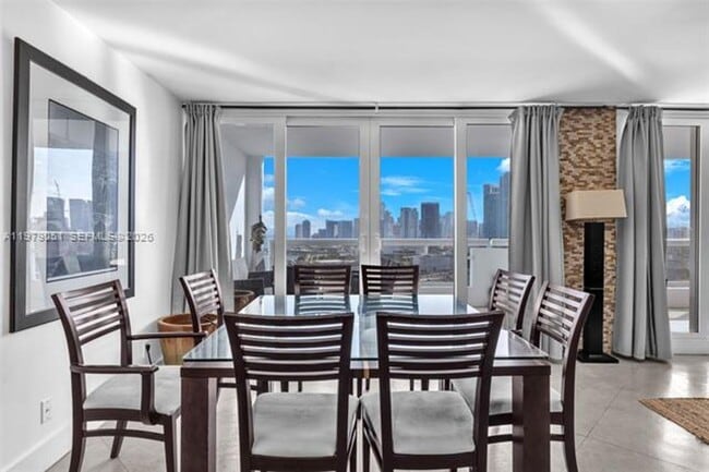 Photo - 1717 N Bayshore Dr Unit 1717 N Bayshore Dr # A-2654